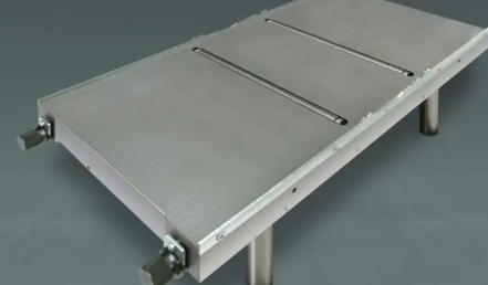 2 friktionsvalser i arbejdsbordet